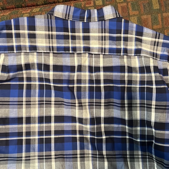 Men’s long sleeve button down shirt. Size XXL. - Picture 4 of 4